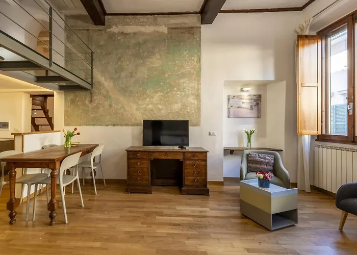 King Apartment